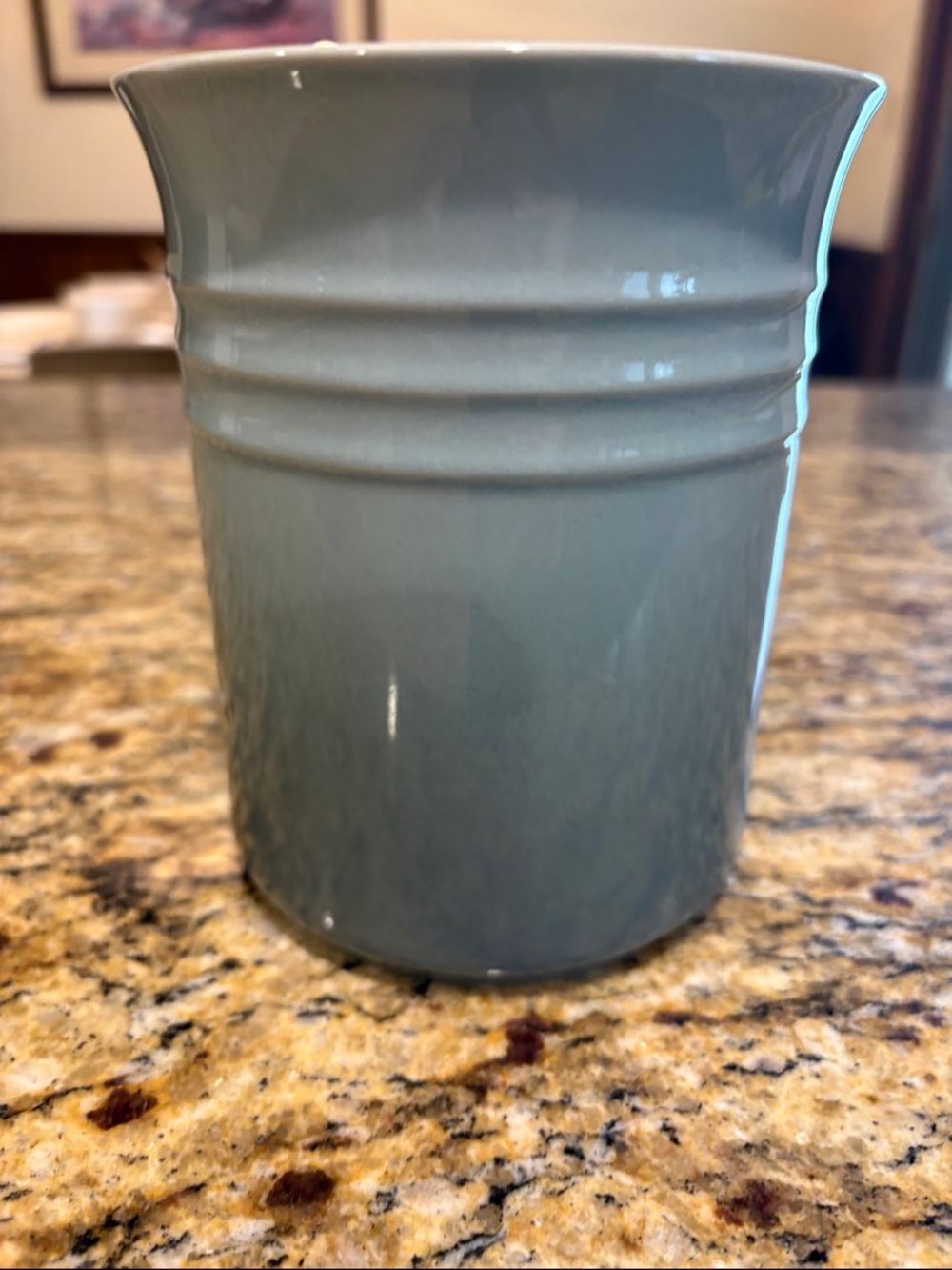 Le Creuset Stoneware 1L Utensil Crock, Sea Salt - Picture 4 of 10